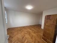 Pcsi Albrlet, Mecsekoldal